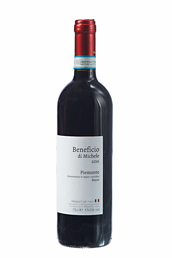 Prever_Beneficio-di-Michele_red-wine_2016_Italy_left